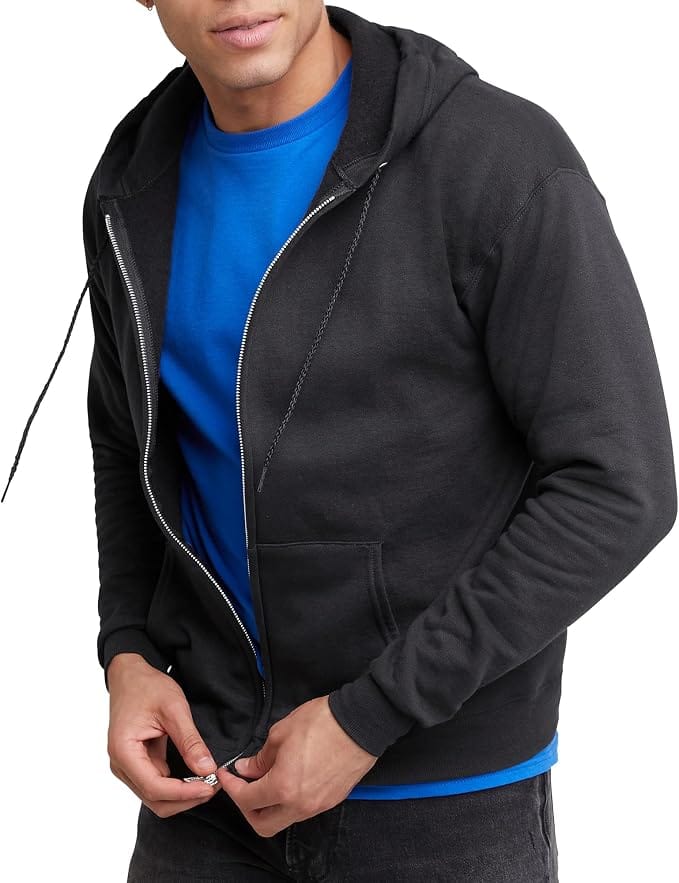 This hooded sweatshirt is a must-have for any wardrobe. Stay cozy and stylish!